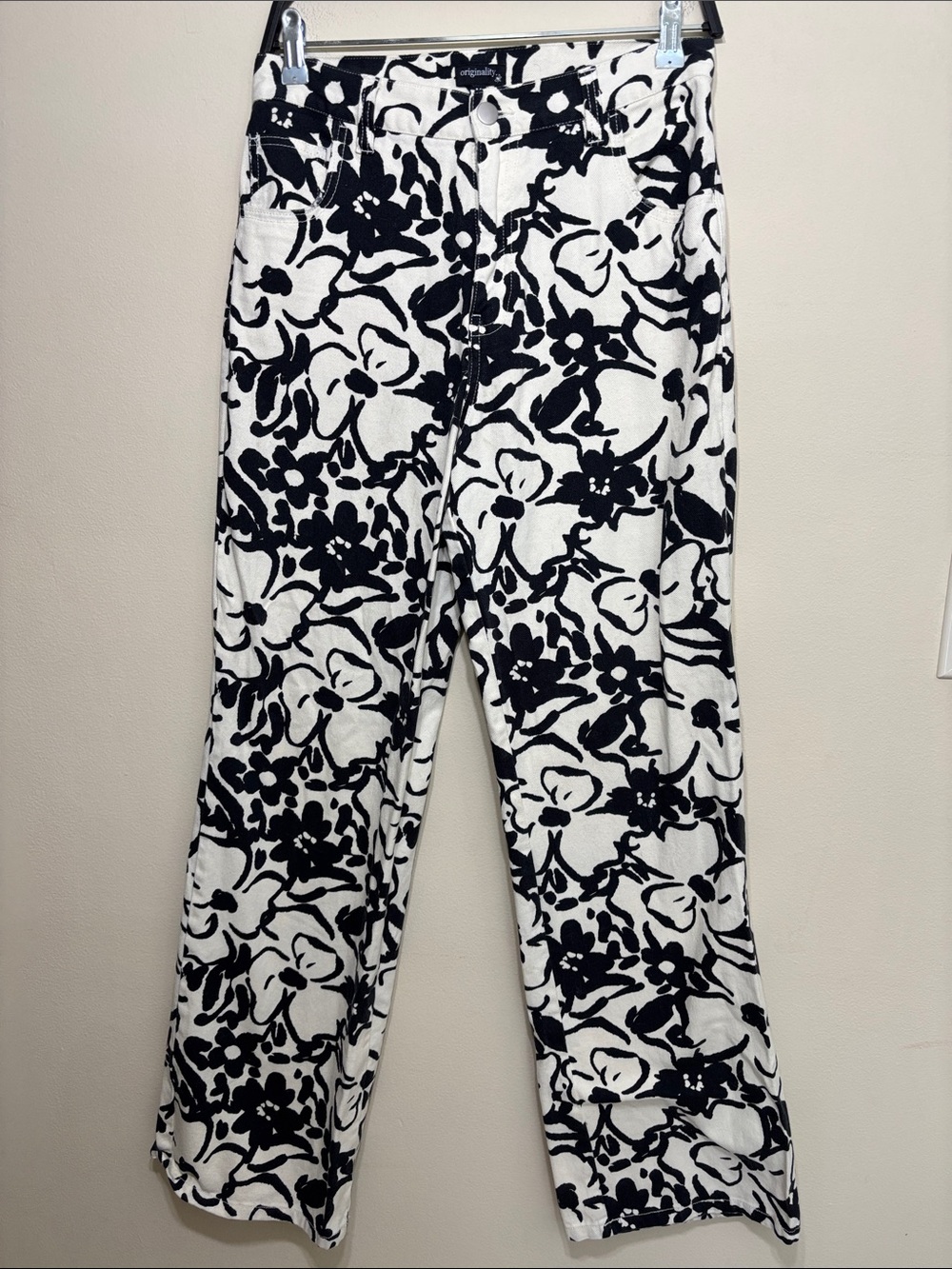 Wide Leg Floral Print Pants